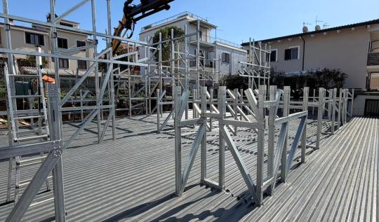 Struttura in Acciaio: il vantaggio nascosto delle fondazioni leggere